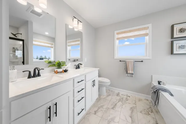 $539,863 | 1923 Ironwood Drive, Carver, MN 55315