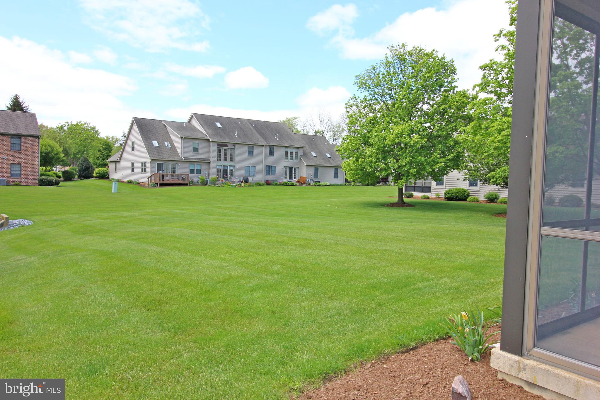 10 Cardiff Court Lititz, PA 17543 - Photo 33 of 38