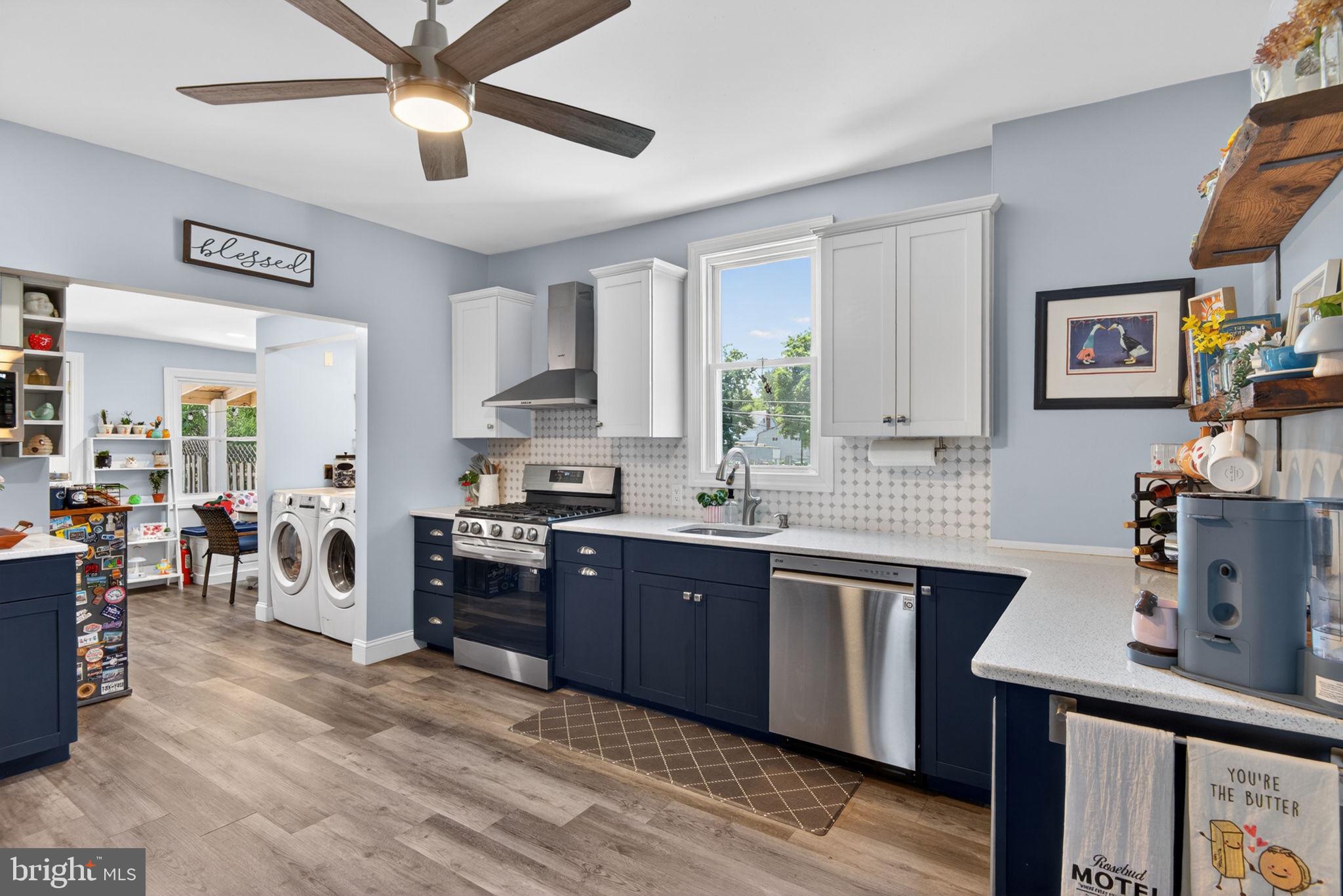 590 Monroe Street Harrisburg, PA 17113 - Photo 12 of 48 Kitchen shines w/quartz counters & tile backsplash