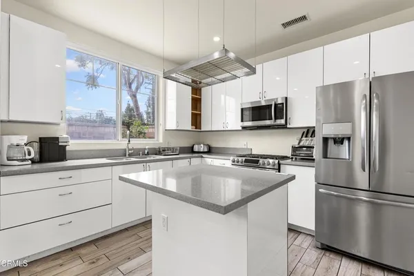 $4,250 | 14412 Harvest Moon Drive, Sylmar, CA 91342