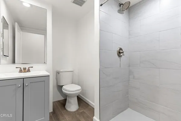 $4,250 | 14412 Harvest Moon Drive, Sylmar, CA 91342