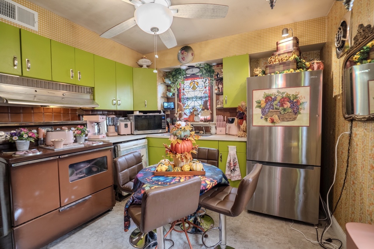 3443 East Oakwood Avenue Decatur, IL 62521 - Photo 4 of 22 Gallery Image 4