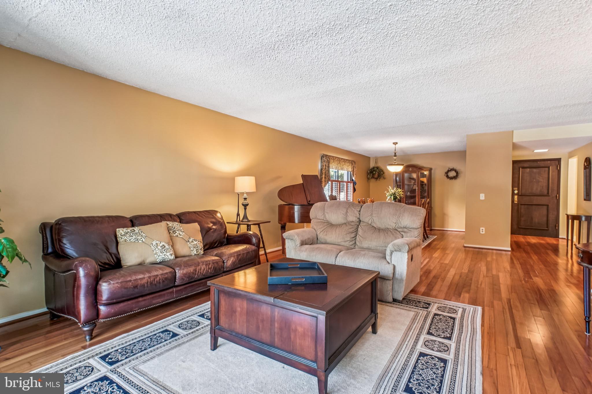 6101 Edsall Road, Unit 402 Alexandria, VA 22304 - Photo 1 of 40 Gallery Image 1