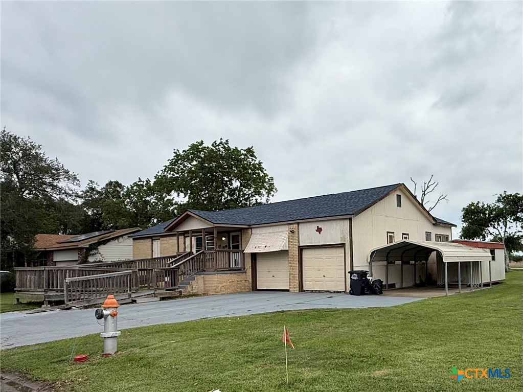105 Sanders Street Palacios, TX 77465 - Photo 1 of 30