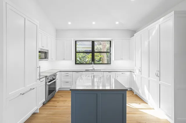 $2,695,000 | 195 Birkdale Lane, Jupiter, FL 33458