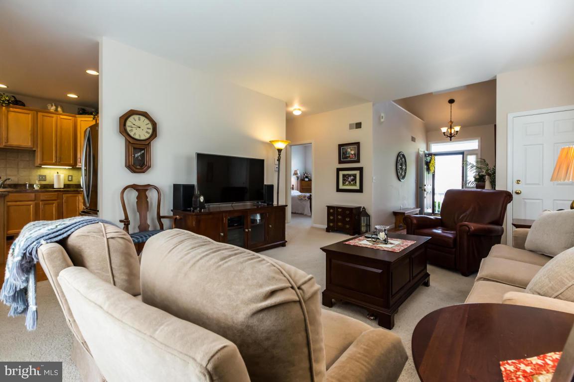 518 Providence Court Lititz, PA 17543 - Photo 8 of 29 Gallery Image 8