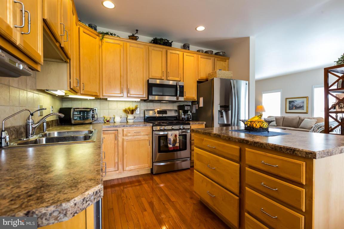 518 Providence Court Lititz, PA 17543 - Photo 9 of 29 Gallery Image 9