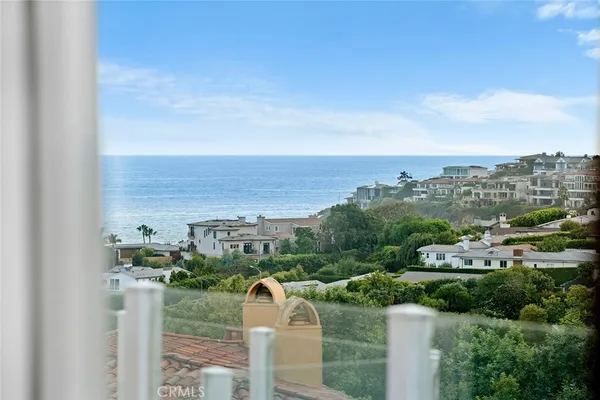 $25,000 | 343 Emerald Bay, Laguna Beach, CA 92651