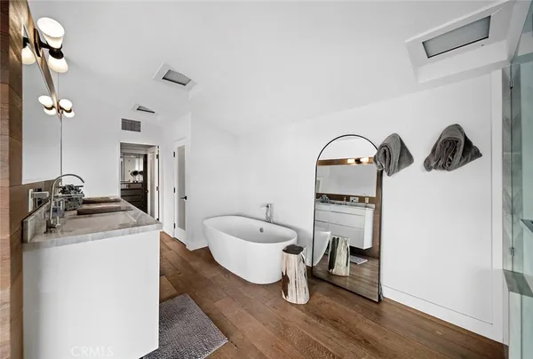 $25,000 | 343 Emerald Bay, Laguna Beach, CA 92651