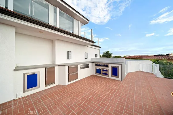 $25,000 | 343 Emerald Bay, Laguna Beach, CA 92651