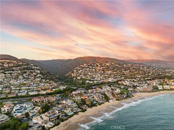 $25,000 | 343 Emerald Bay, Laguna Beach, CA 92651