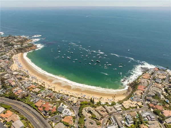 $25,000 | 343 Emerald Bay, Laguna Beach, CA 92651