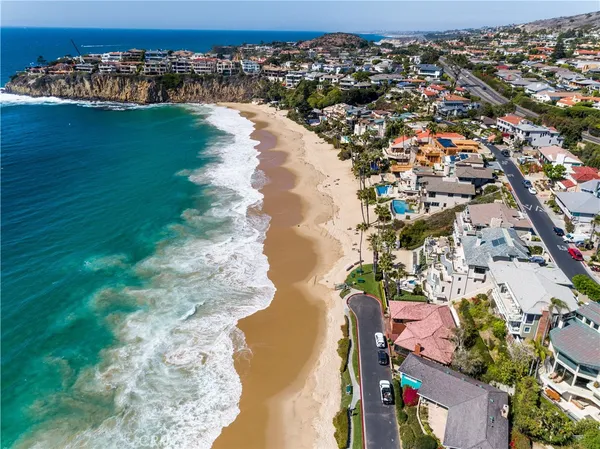 $25,000 | 343 Emerald Bay, Laguna Beach, CA 92651