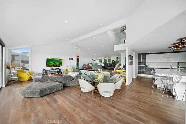 $25,000 | 343 Emerald Bay, Laguna Beach, CA 92651