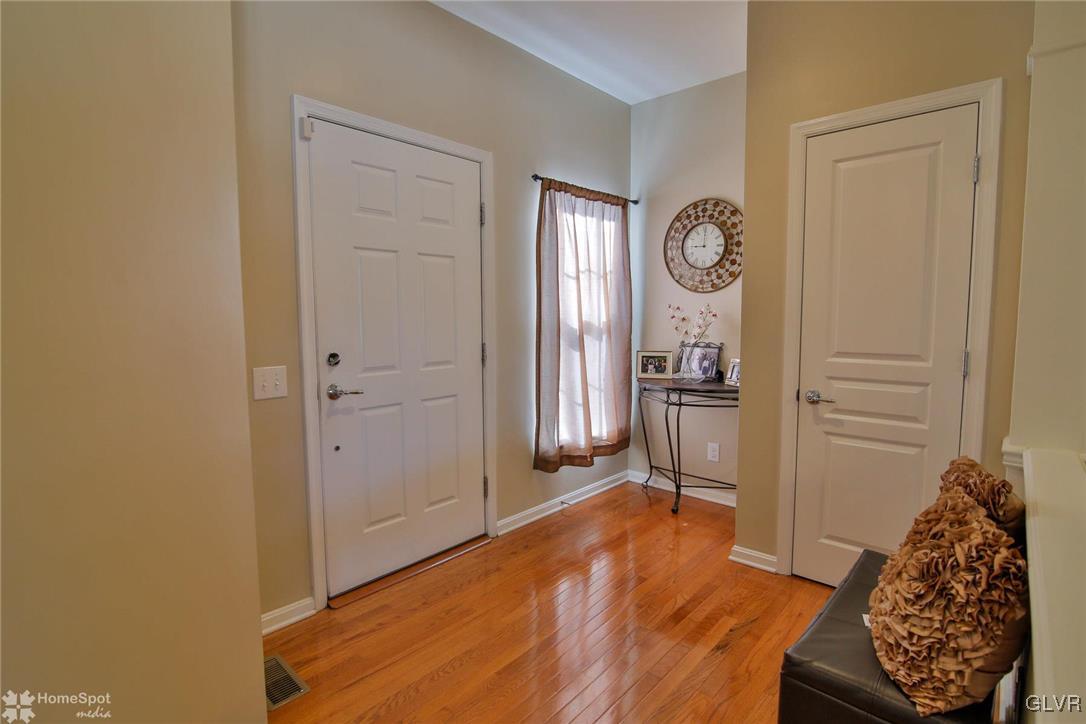 8527 Starling Road Breinigsville, PA 18031 - Photo 5 of 35 Gallery Image 5