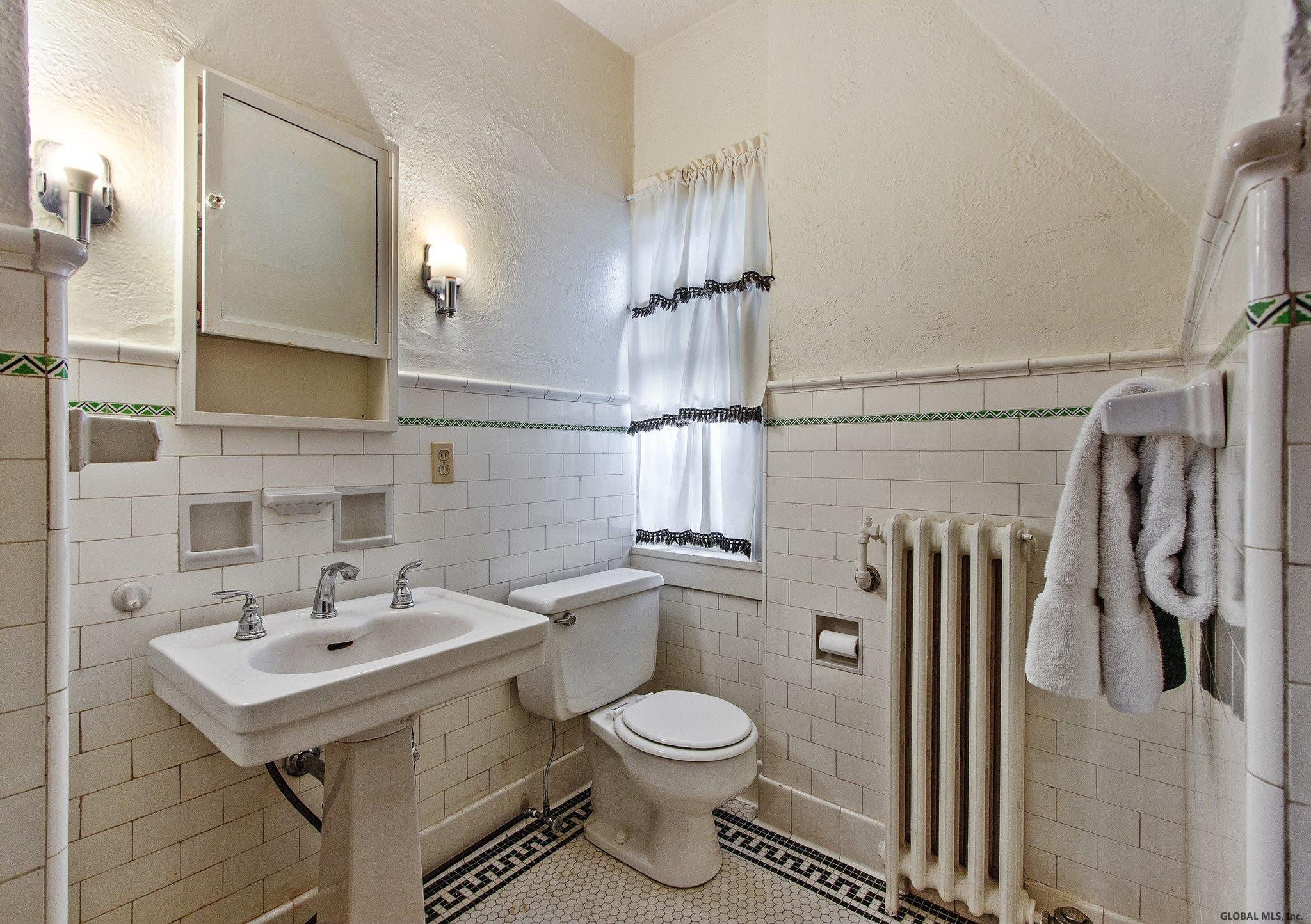 9 Pershing Road Amsterdam, NY 12010 - Photo 29 of 38 Photo 29