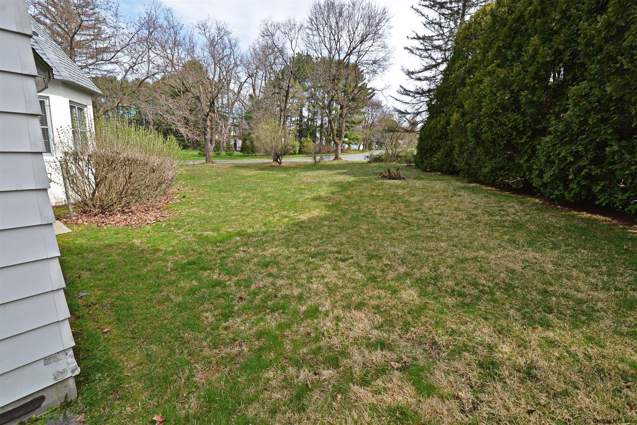 9 Pershing Road Amsterdam, NY 12010 - Photo 37 of 38 Photo 37