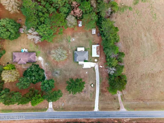 $250,000 | 6030 Highway 43 North, Carriere, MS 39426