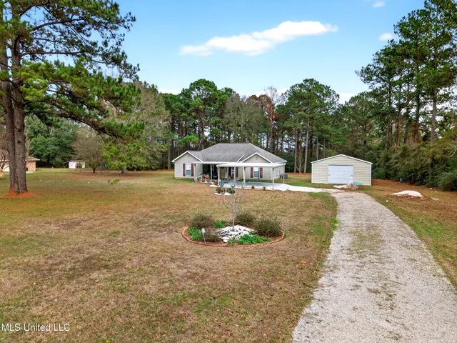 $250,000 | 6030 Highway 43 North, Carriere, MS 39426