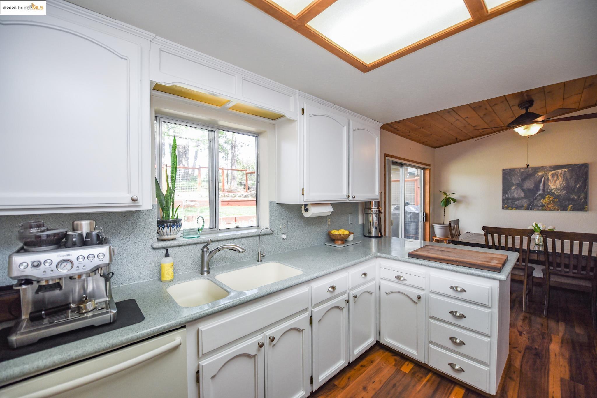 22576 Confidence Road Twain Harte, CA 95383 - Photo 24 of 53