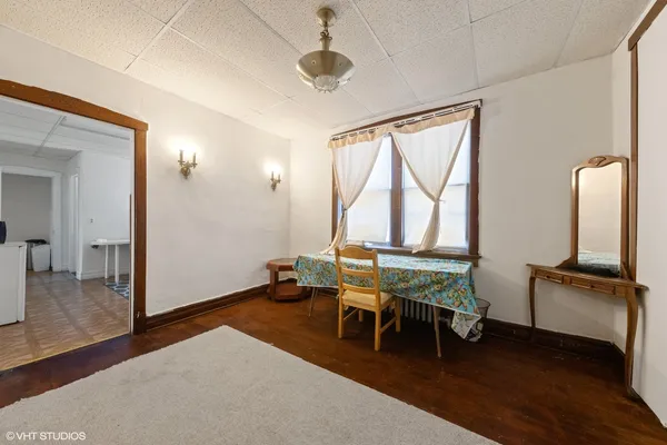 $265,000 | 4332 Amelia Avenue, Lyons, IL 60534