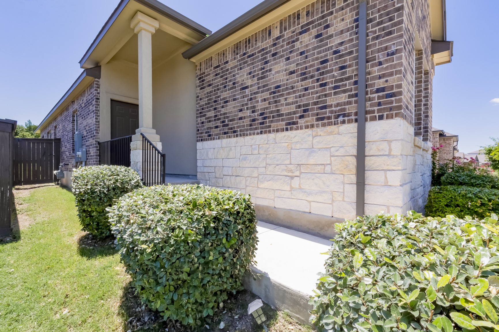 1517 Brueggerhoff Road Leander, TX 78641 - Photo 4 of 31