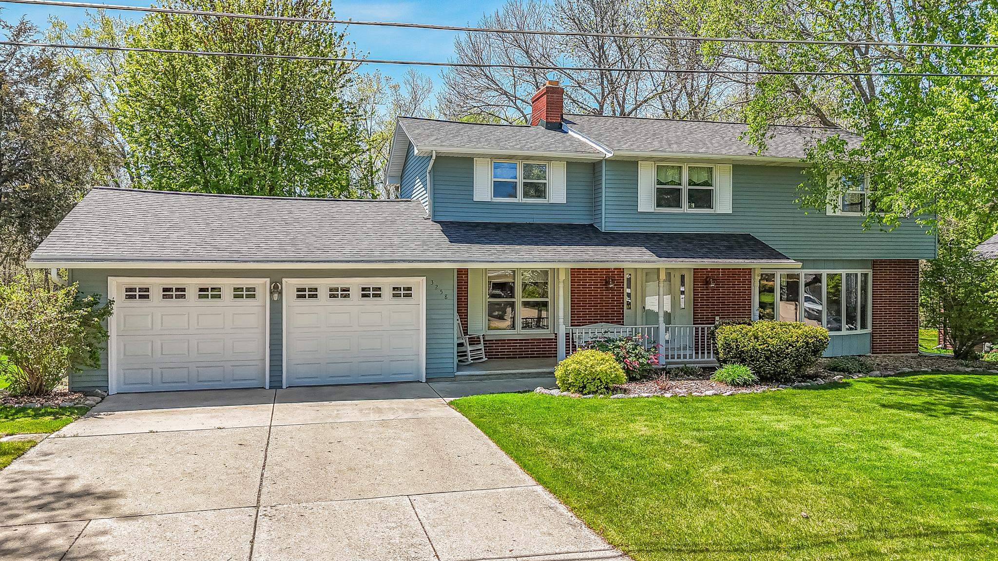 3258 Peterson Road Green Bay, WI 54311 - Photo 2 of 34