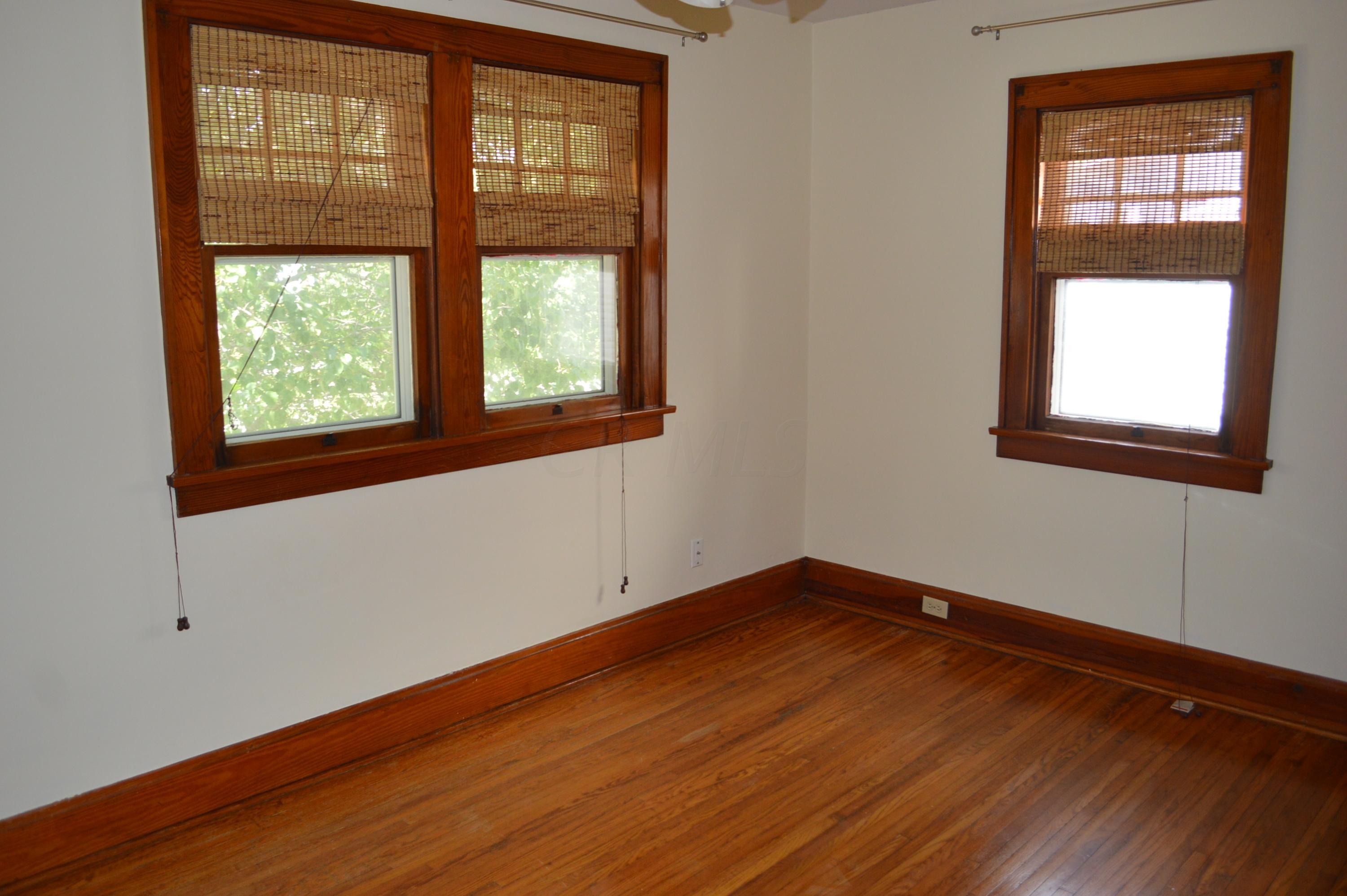144 East Pacemont Road Columbus, OH 43202 - Photo 14 of 19