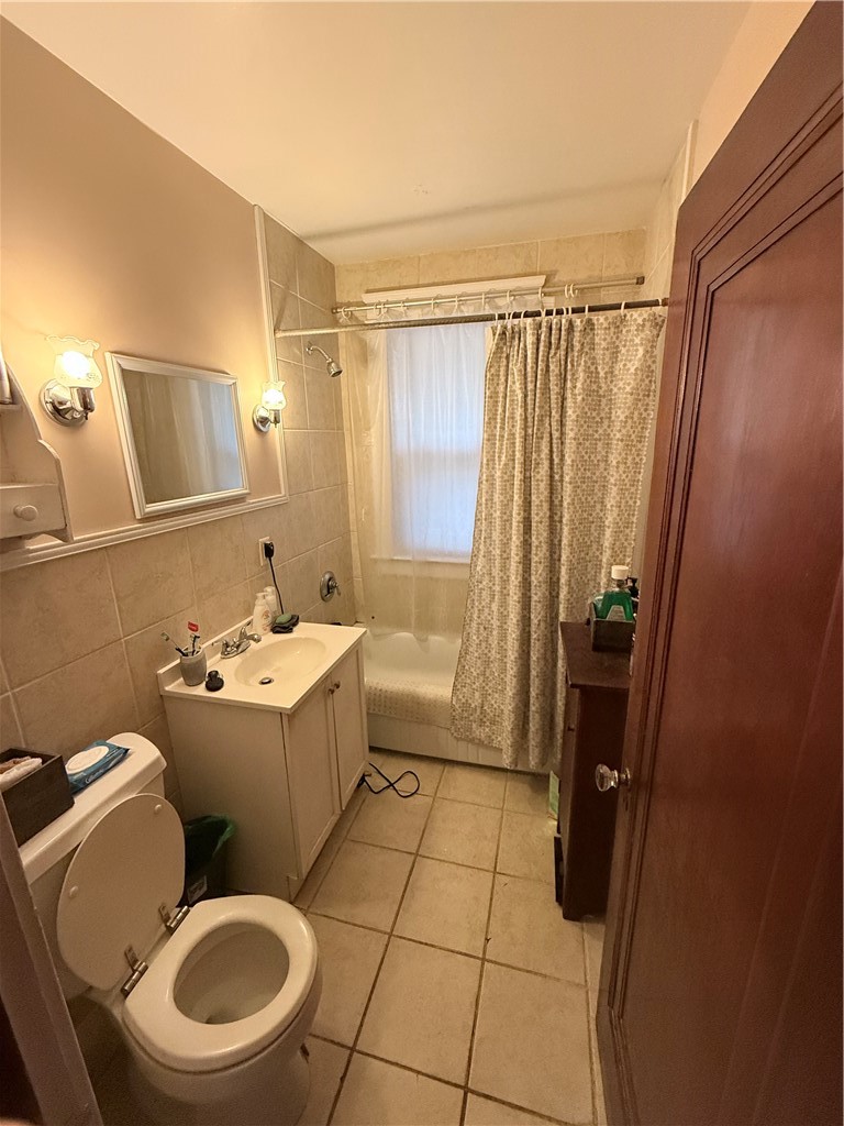 154 St Agnes Avenue Woonsocket, RI 02895 - Photo 14 of 33