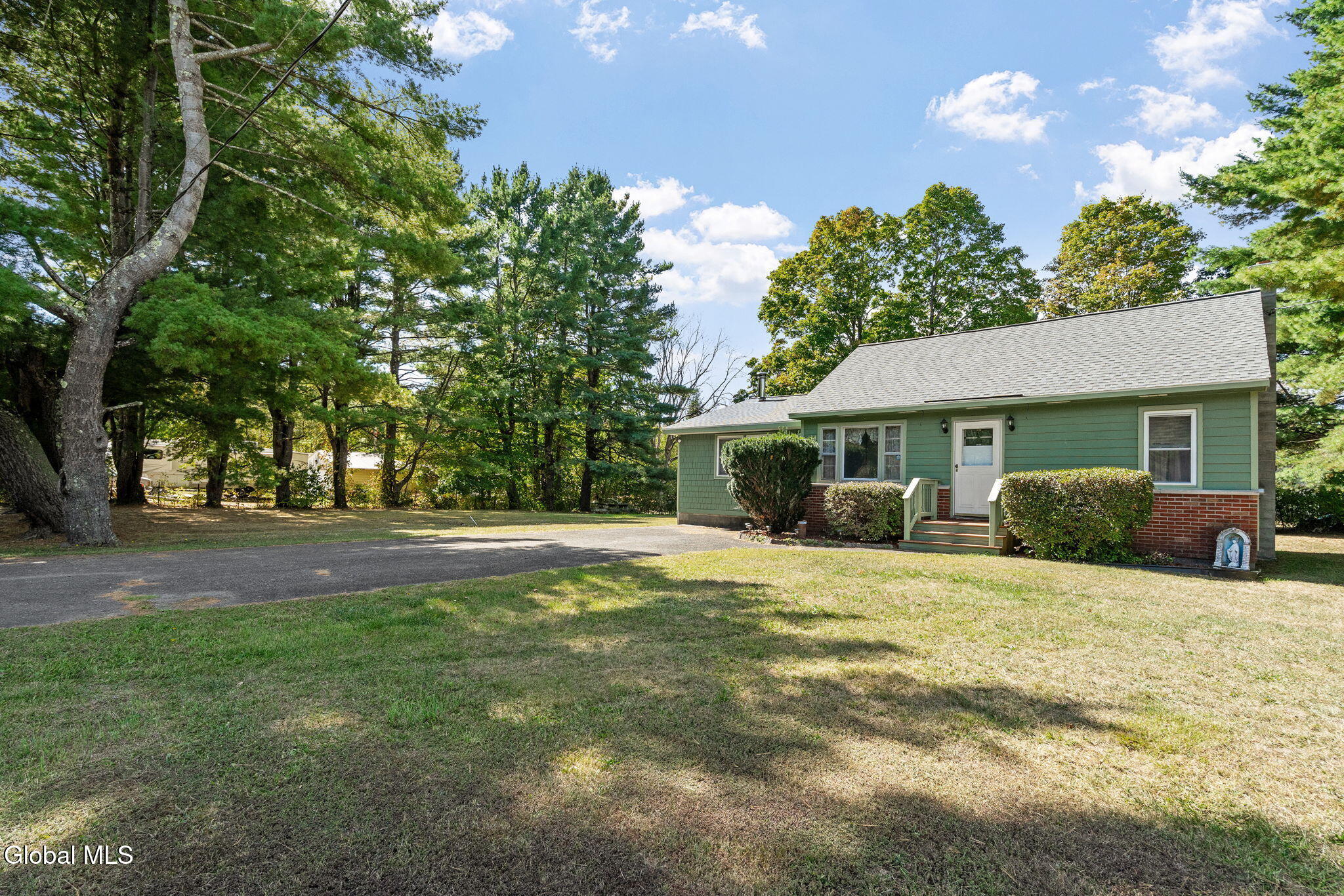 6-web-or-mls-12-victor-rd