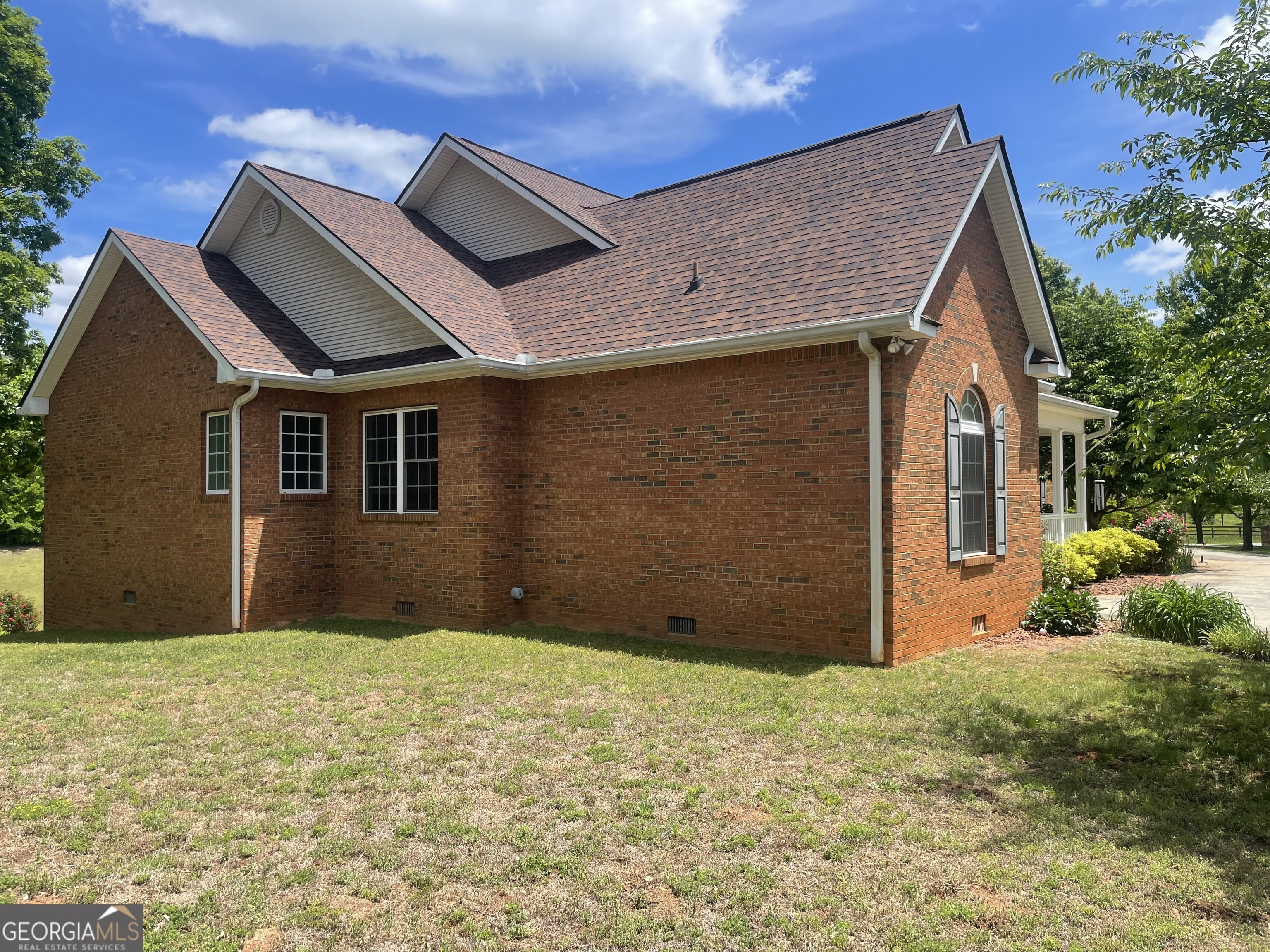 1545 Sam Bell Road Clarkesville, GA 30523 - Photo 3 of 41