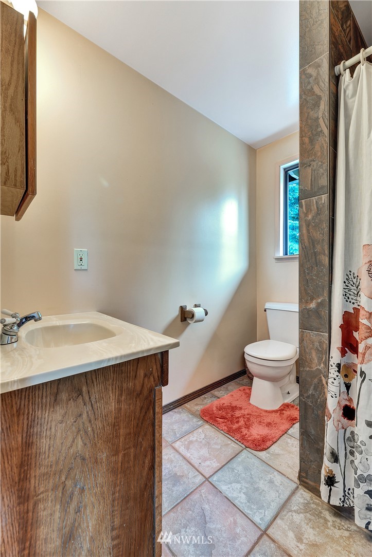 503 240th Street Southeast Bothell, WA 98021 - Photo 20 of 33