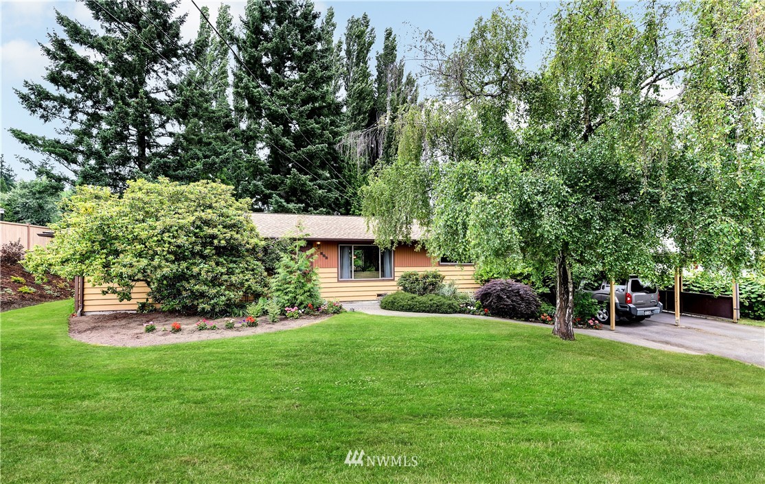 503 240th Street Southeast Bothell, WA 98021 - Photo 3 of 33
