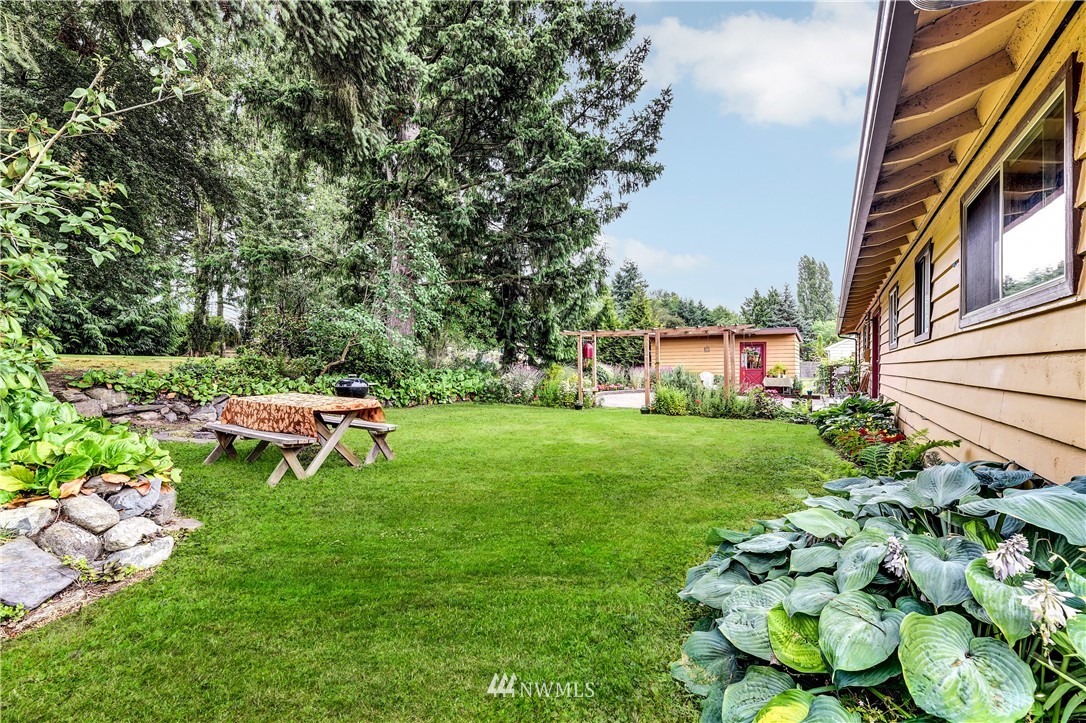 503 240th Street Southeast Bothell, WA 98021 - Photo 29 of 33