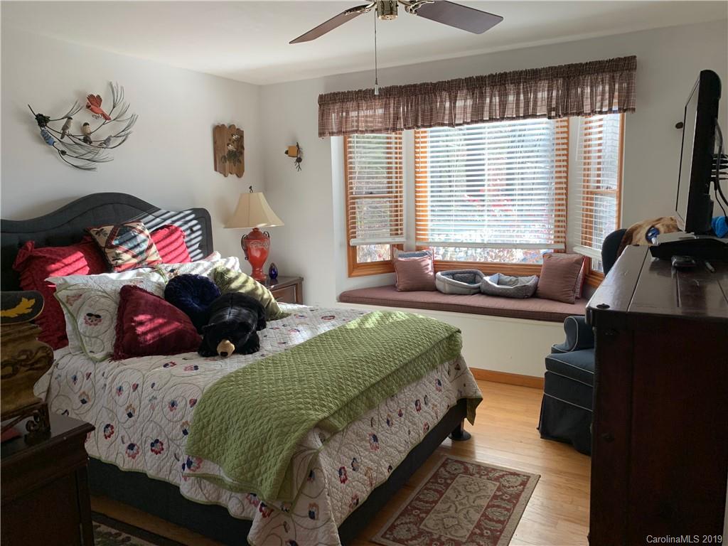 141 Echo Ridge Road Whittier, NC 28789 - Photo 14 of 30 Gallery Image 14