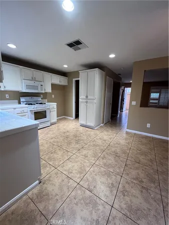 $4,300 | 15 Calellen Court, Rancho Santa Margarita, CA 92688