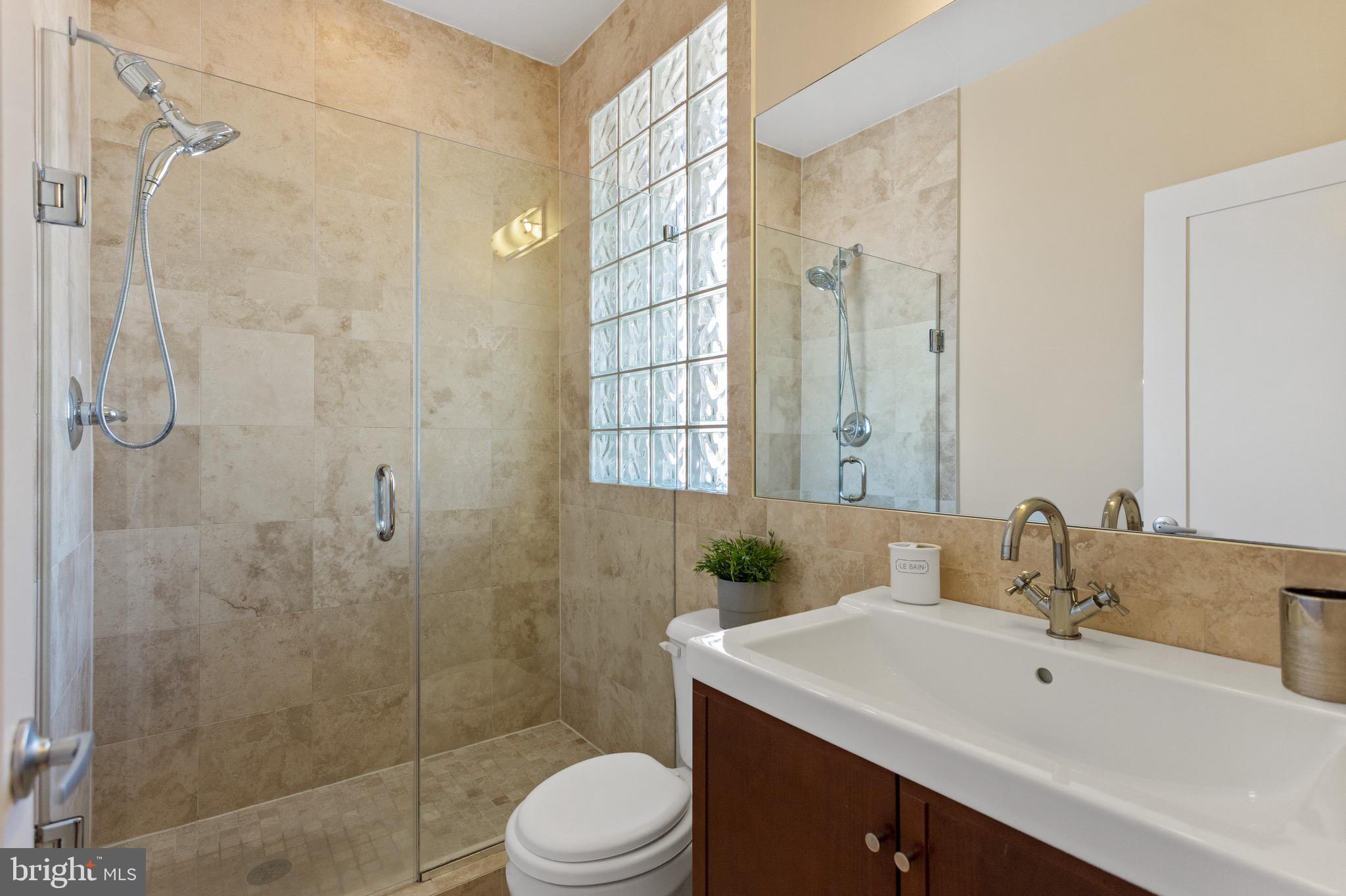 1531 Park Road Northwest, Unit 7 Washington, DC 20010 - Photo 40 of 40 Gallery Image 40