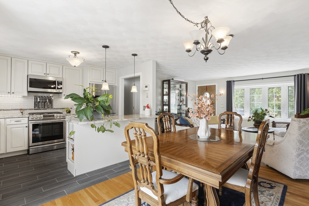706 Lawton Street Fall River, MA 02721 - Photo 13 of 42