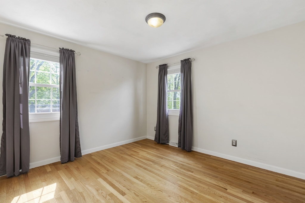 706 Lawton Street Fall River, MA 02721 - Photo 20 of 42