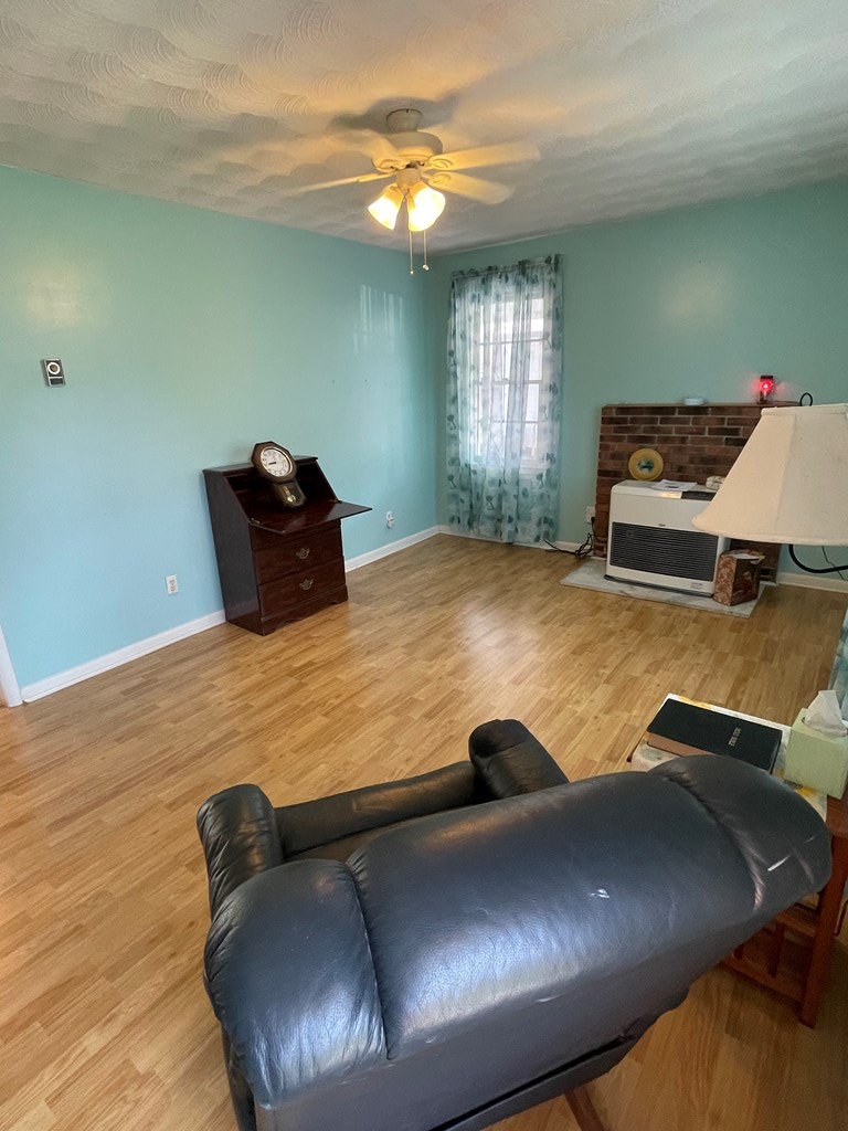 31213 Old Stage Road Glade Spring, VA 24340 - Photo 3 of 35 Gallery Image 3