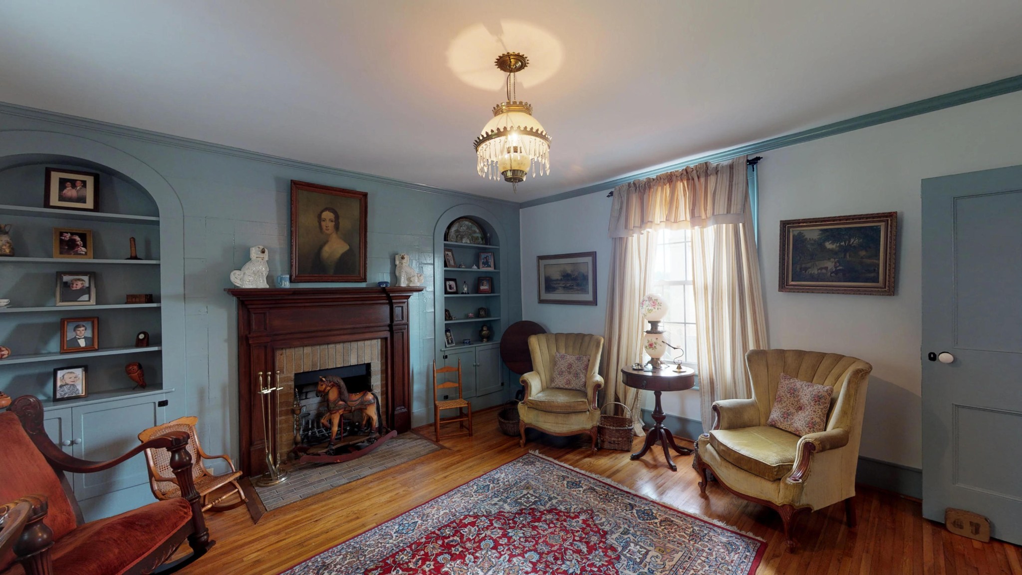 4965 Roberson Spring Road Loudon, TN 37774 - Photo 12 of 39 a living room with furniture and a fireplace