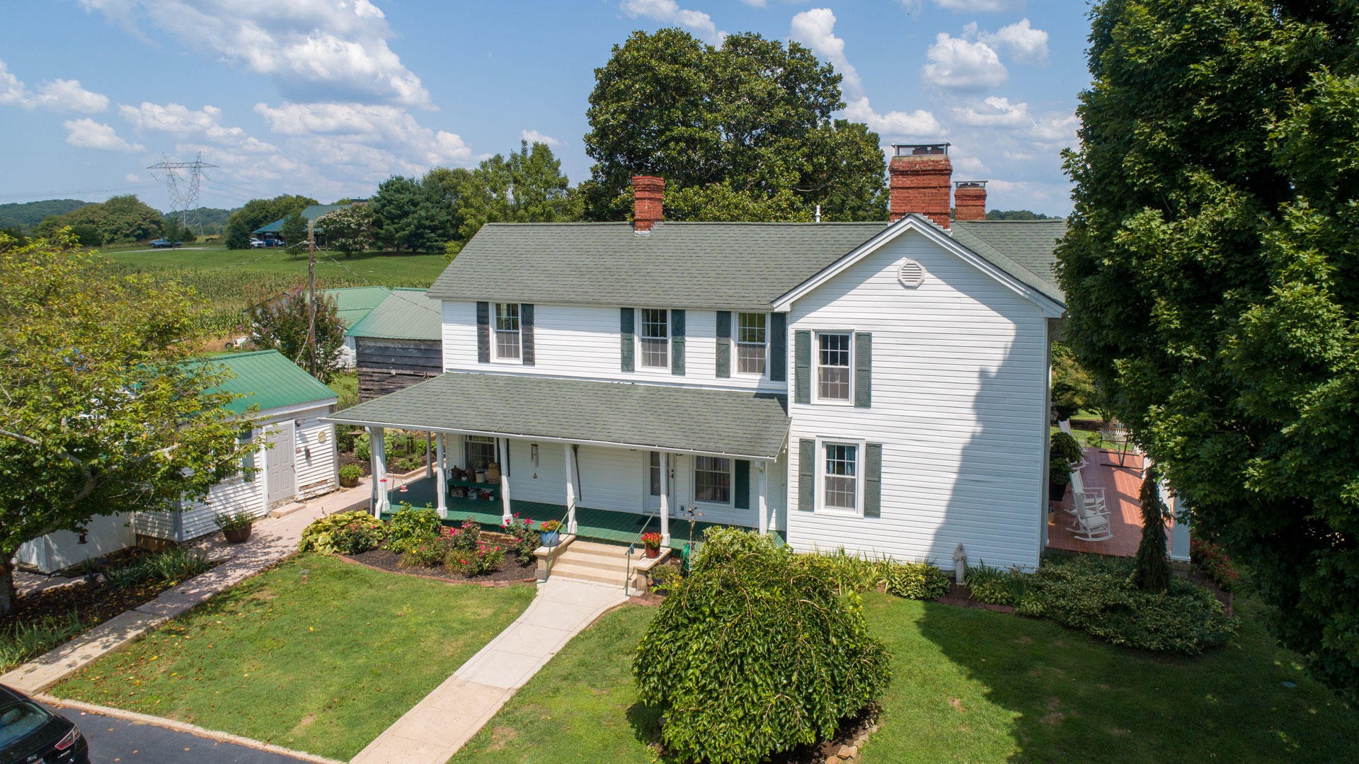 4965 Roberson Spring Road Loudon, TN 37774 - Photo 2 of 39 front view of a house with a yard