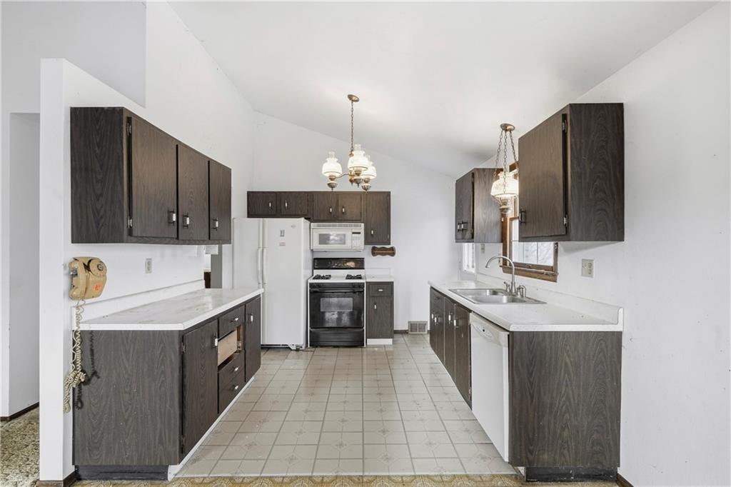 120 Grandview Drive Freeport, PA 16229 - Photo 21 of 40 a kitchen with a sink stove and refrigerator