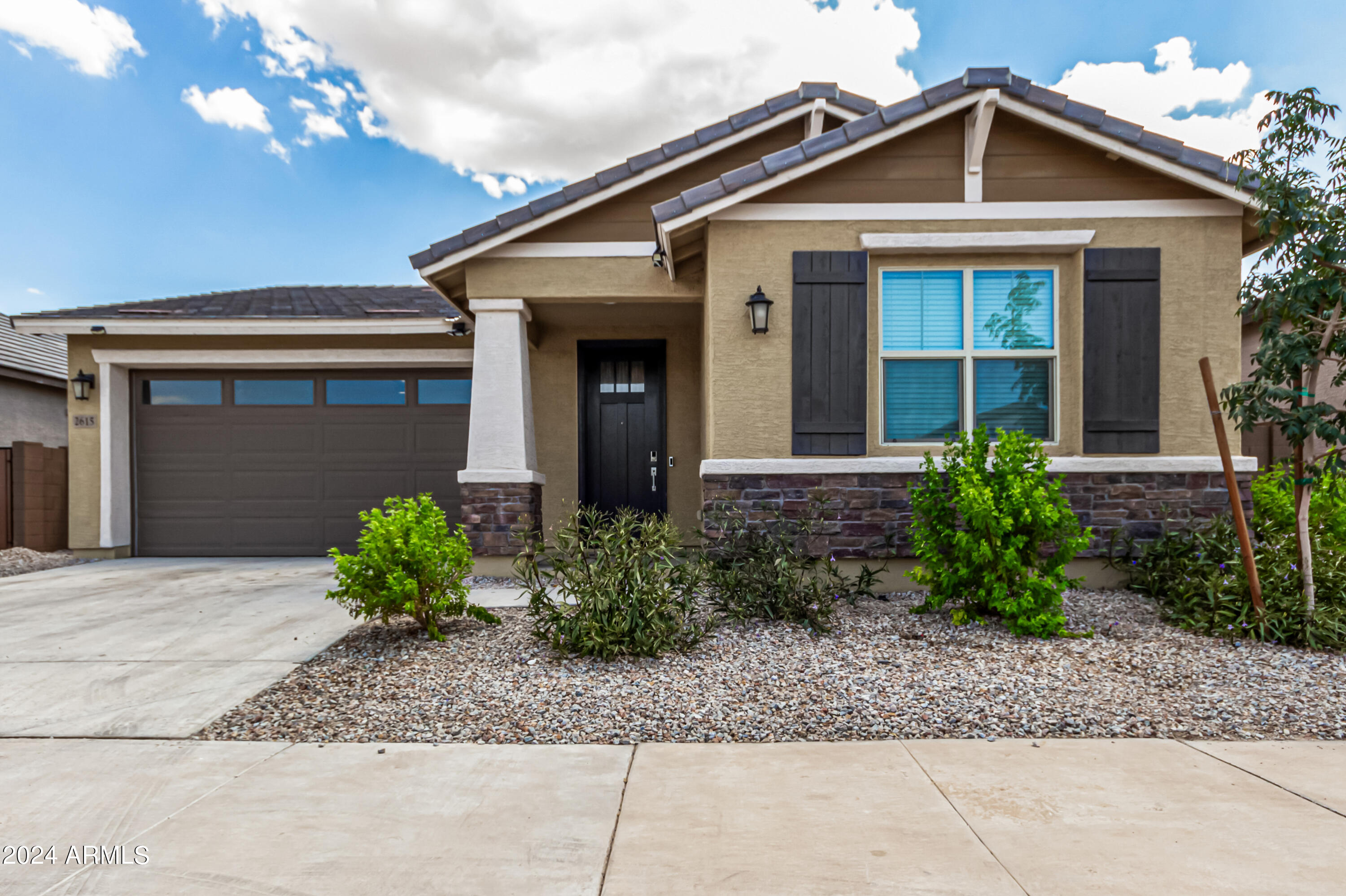 2615 West Pecan Road Phoenix, AZ 85041 - Photo 1 of 35 02-Pecan