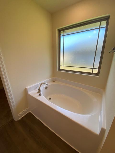 5784 Marigold Loop Crestview, FL 32539 - Photo 15 of 15 2005 bath