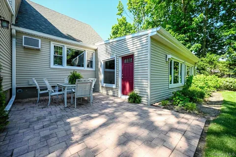 $700,000 | 1401 Herzel Boulevard, West Babylon, NY 11704