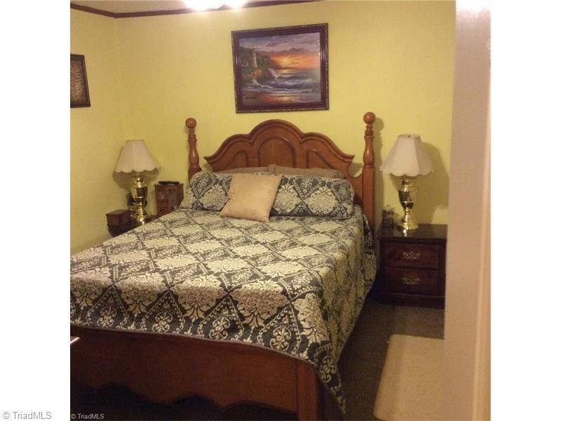 140 Triple R Drive Mount Airy, NC 27030 - Photo 10 of 24 Gallery Image 10