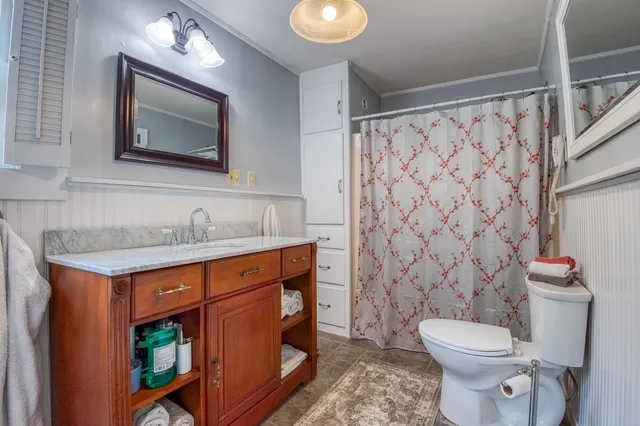 $824,900 | 33 Roberts Road, Center Conway, NH 03813