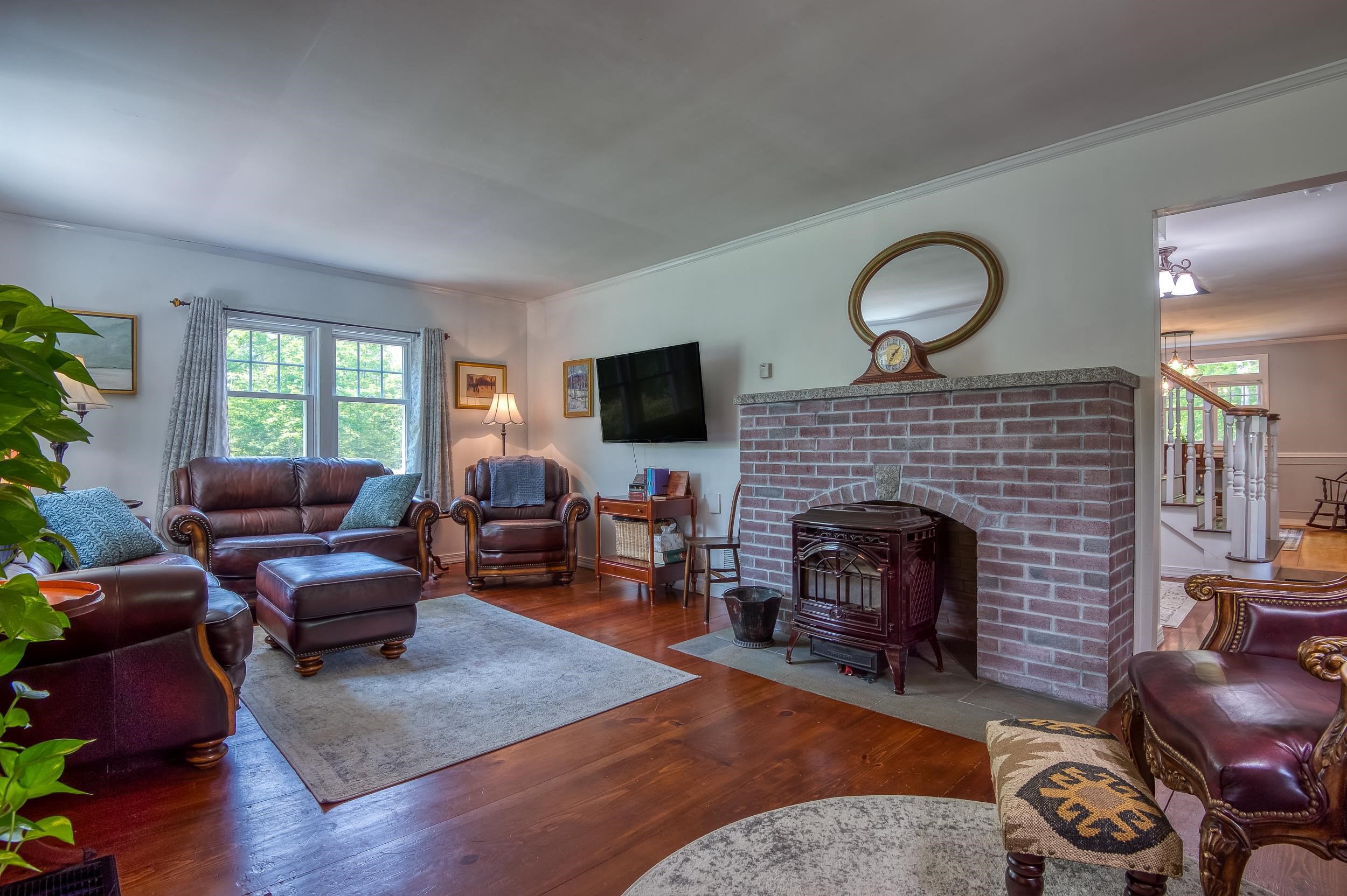 33 Roberts Road Center Conway, NH 03813 - Photo 18 of 54