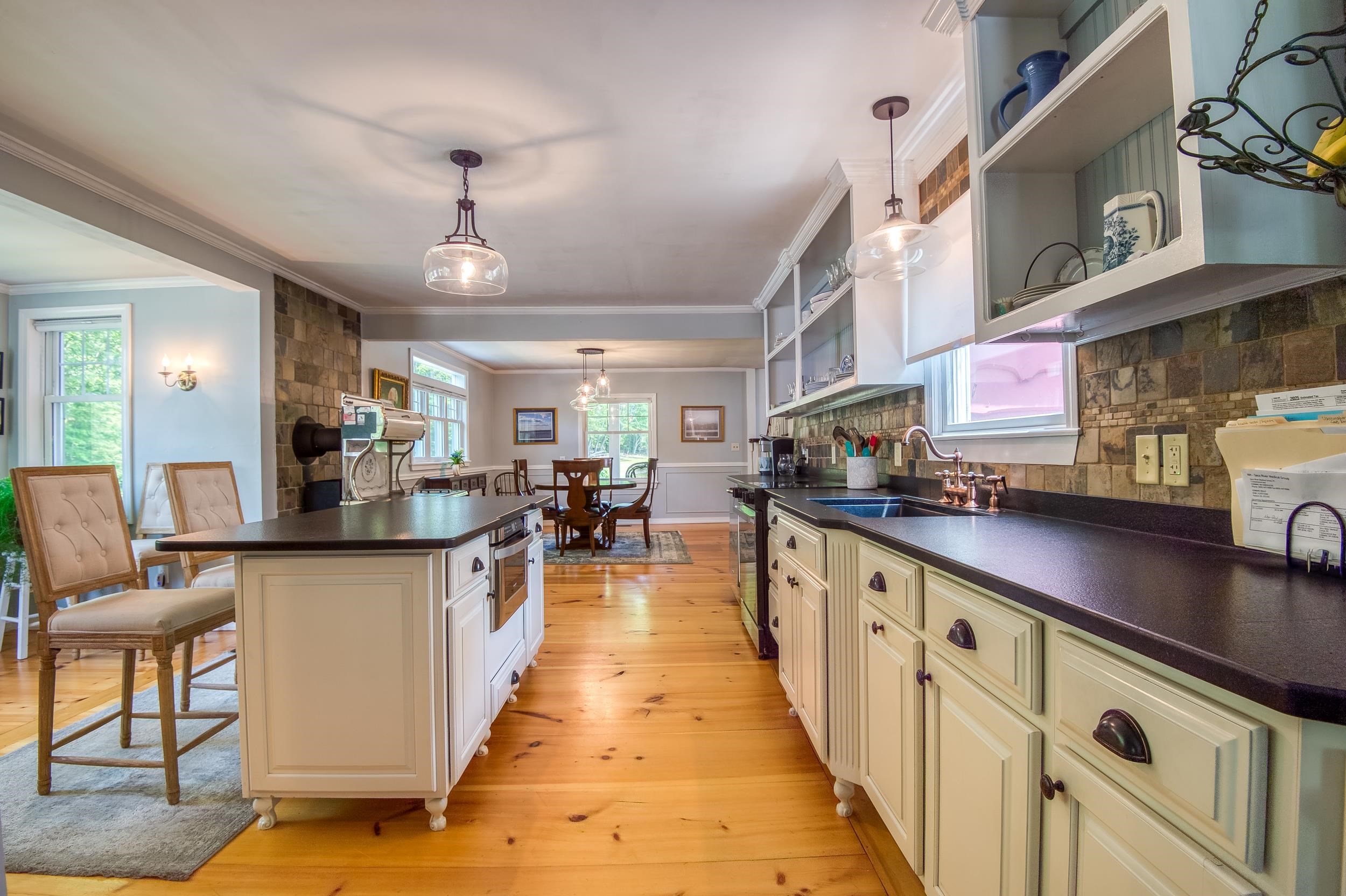 33 Roberts Road Center Conway, NH 03813 - Photo 2 of 54